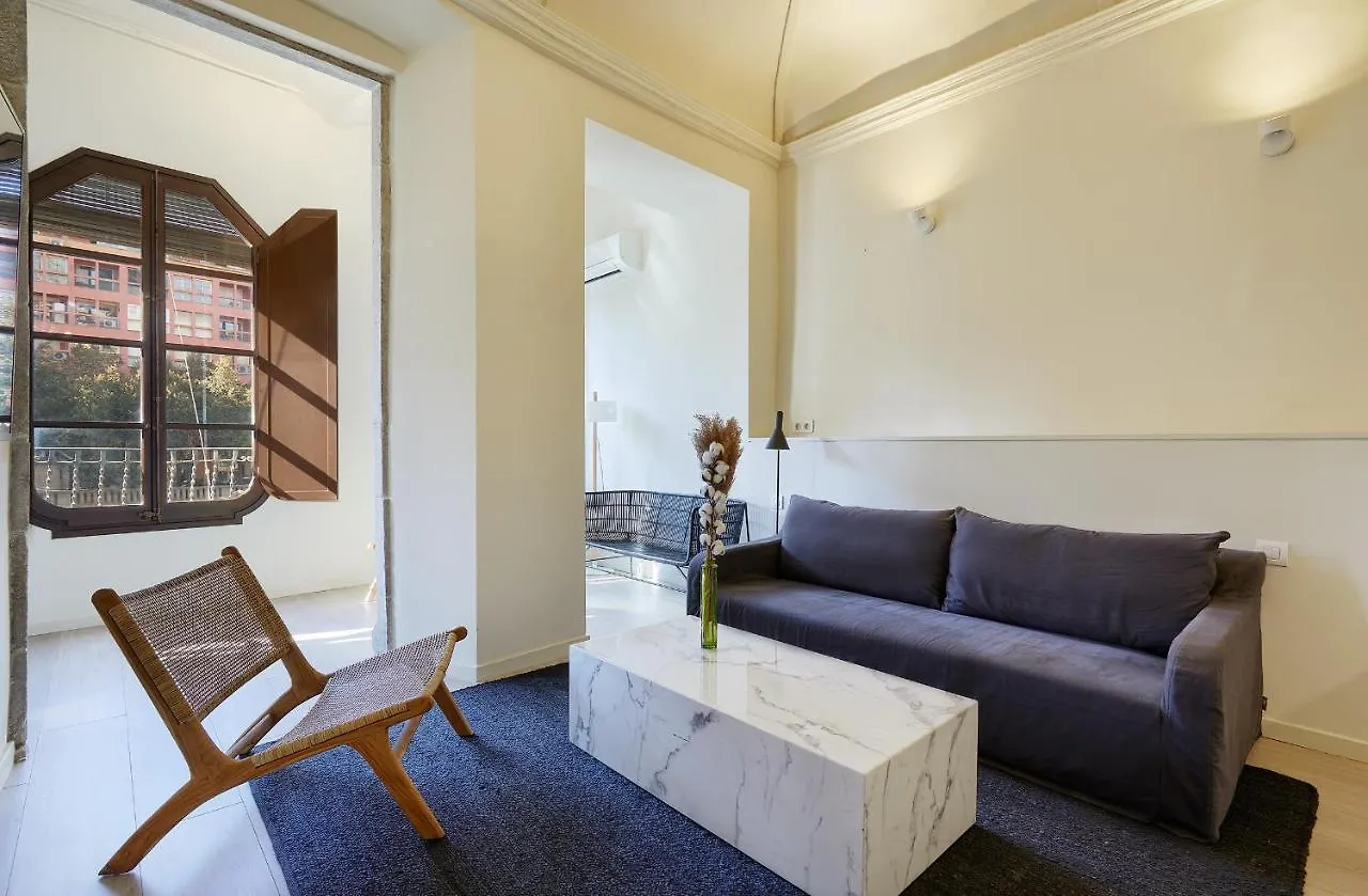 Canvas Apartments & Lofts Girona