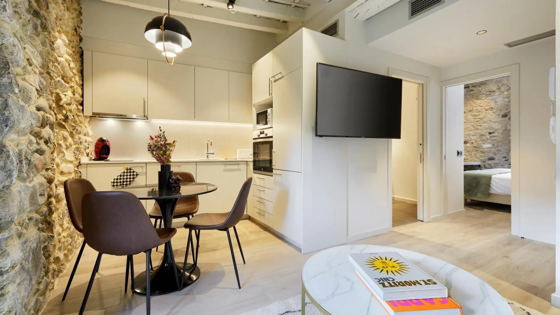 Canvas Apartments & Lofts Girona