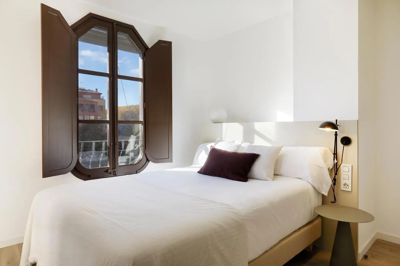 Canvas Apartments & Lofts Girona 0*,