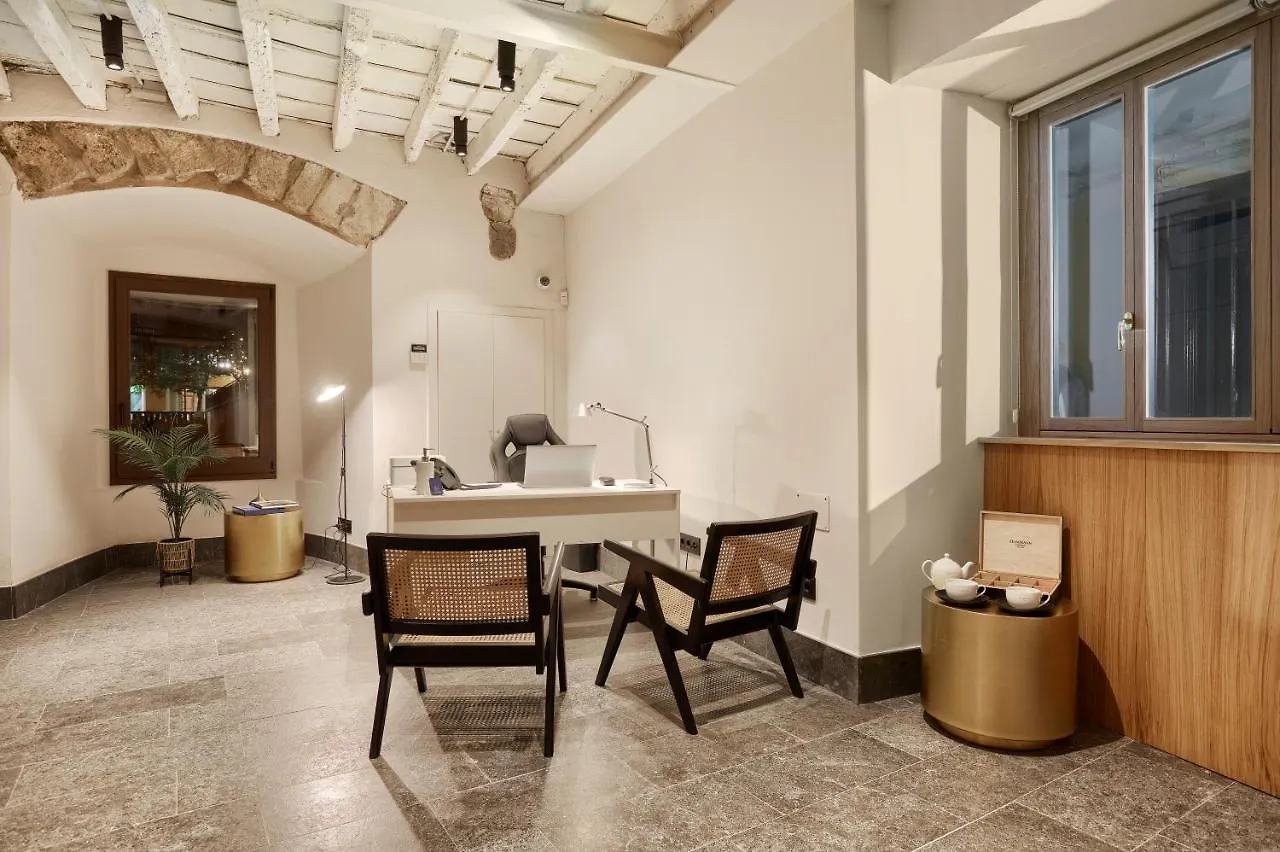 Canvas Apartments & Lofts Girona