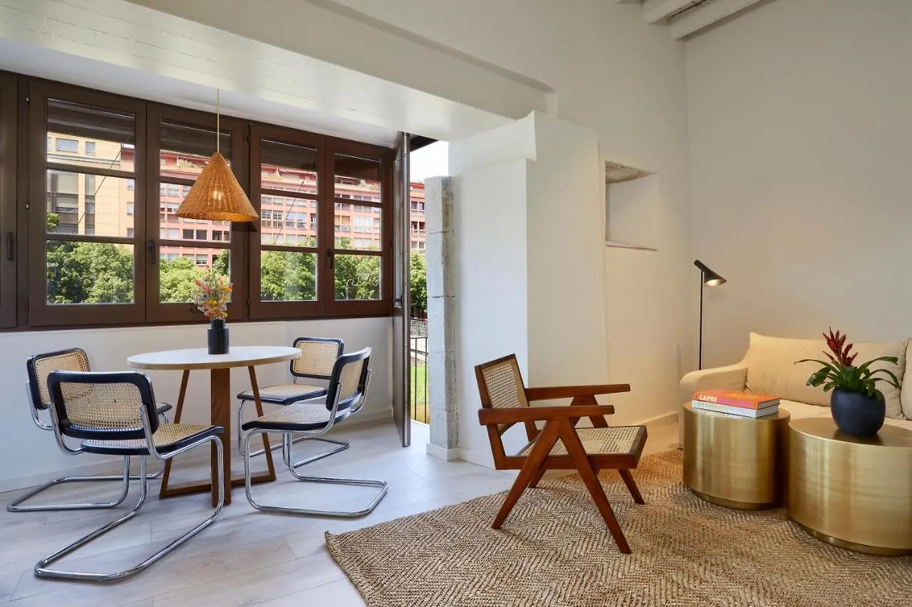 Canvas Apartments & Lofts Girona